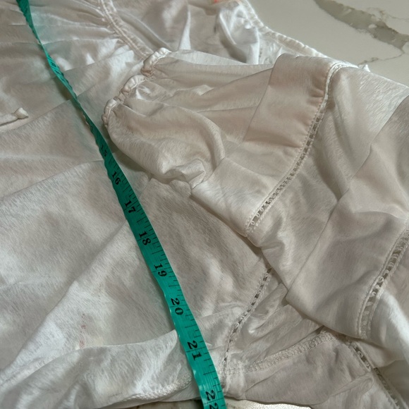 Free People White Crop Beach Top With Long Tiered Sleeves - Picture 14 of 15